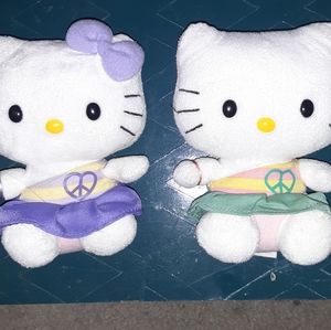 2 plush hello kitty